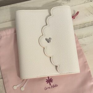 Aura Estelle B6 White Planner Notebook Cover with Scalloped Detail Like New